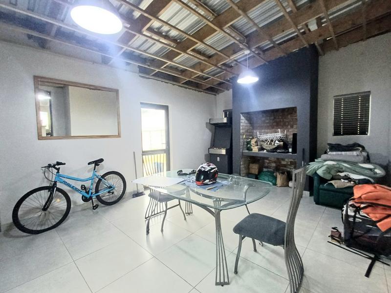 4 Bedroom Property for Sale in Da Nova Western Cape